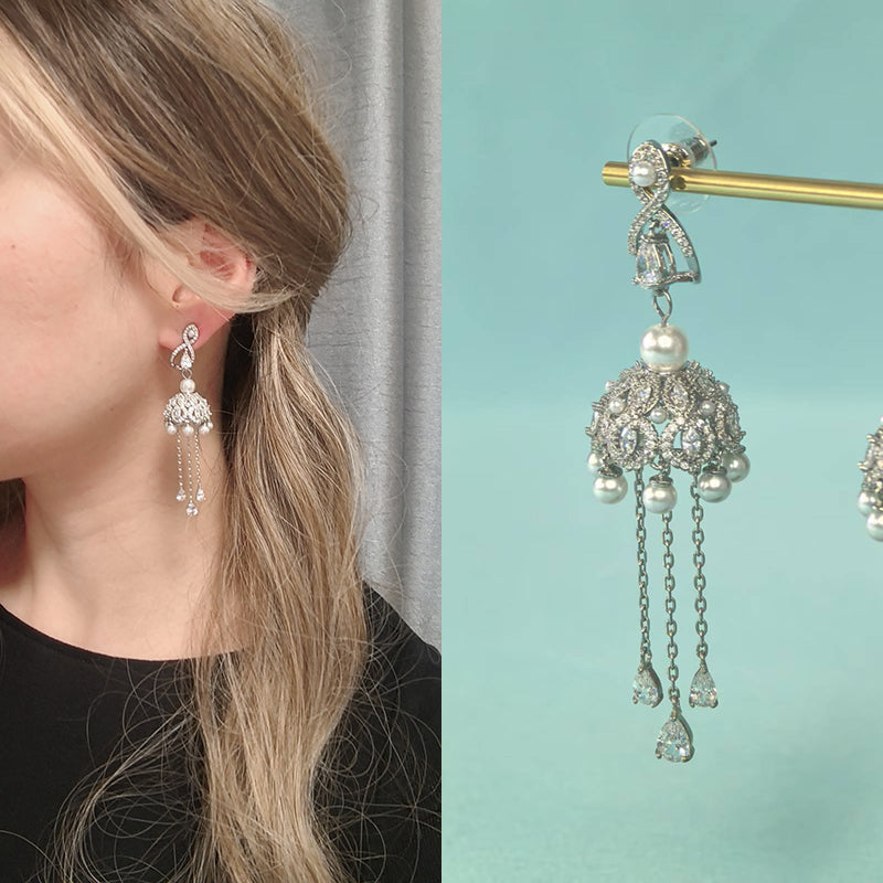 European and American colored zirconia earrings, exaggerated personality, irregular women's earrings, 925 silver needle conch earrings, fashionable and exquisite fashion, evening gift dress, multifunctional shiny feather design, exquisite gift for fr