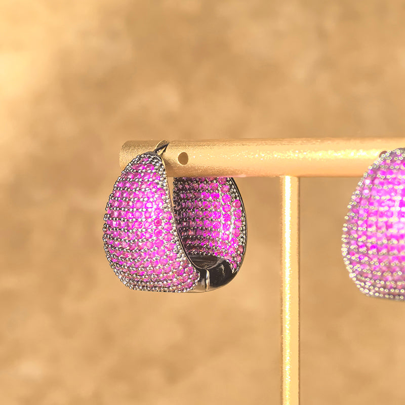 Europe and the United States Antique Premium Earrings Luxury Copper Set Zircon Earrings Inside and Outside Full Zirconium Set Water Drop shaped Earrings Women's Clothing Versatile Earrings Ornaments Send Yourself to Friends Send sisters Jewelry Gifts