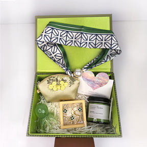 Serenity Luxe Gift Set Funny Birthday Gift For Women, For girl,Sister Gifts, Gift For Friend Gift Box For Her,Sending A Hug, Thinking Of You, Fashion bracelet handmade gift, Care Package