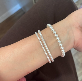 Aobai magnetic attraction large pearl bracelet women's light luxury niche exquisite bracelet high-end sense beaded jewelry new single wear simple French retro pearl bracelet, send friends to sisters, send relatives gifts, give her birthday jewelry gifts