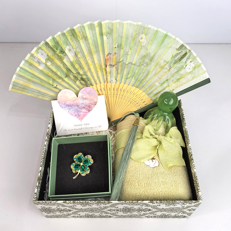 Elegance Accents Box Sending Elegant accessory gifts, thanking friends for gifts,Funny Birthday Gift For girl,Sister Gifts, Gift For Friend Gift Box For Her,Sending A Hug, Thank You Gift, Care Package