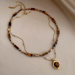 Ladies' retro temperament sweater necklace, double-layer layered autumn and winter Maillard bead tiger eye stone pendant necklace, clothing accessories, exquisite chain for friends, gifts for herself, Christmas gratitude gift box