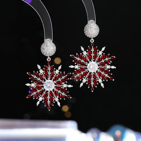 Euramerican colored zircon earrings Elegant fashion temperament light luxury senior sense women's earrings Christmas snowflake earrings to send your friends to send her jewelry sisters birthday gift red white blue snowflake shaped earrings gift box