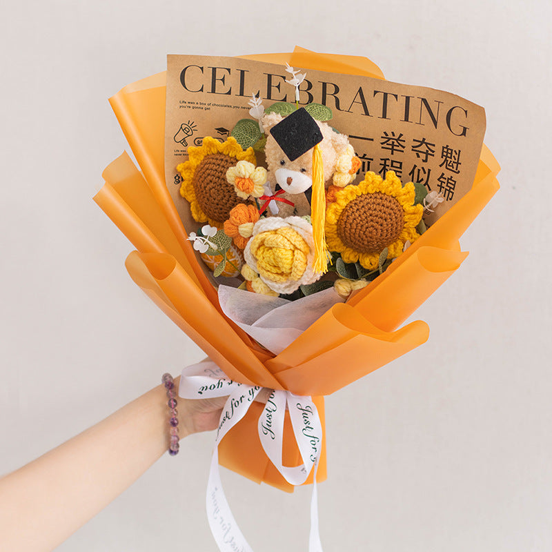 Handmade yarn weaving sunflower puffs bouquet, best women's gift graduation season, high school entrance examination, giving to friends, students, adults, handmade flowers, birthday gifts for boys and girls