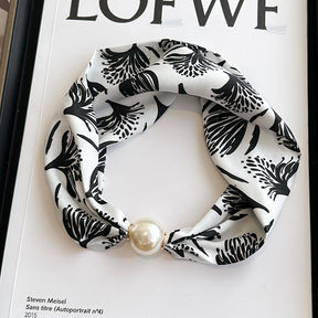 Magnetic button pearl necklace small strip scarves for women's mothers to protect their necks and neck lazy people to match with shirts, thin scarves, clothing, versatile accessories, small gifts for themselves, relatives, friends, sisters, warm and