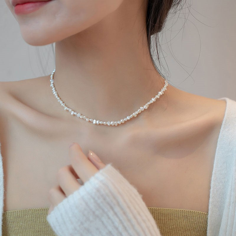 French natural Baroque small irregular freshwater pearl necklace for women, fashionable and versatile, elegant collarbone chain necklace for friends, girlfriends, Valentine's Day, birthday gifts, gratitude gifts, anniversary celebrations, gifts for h