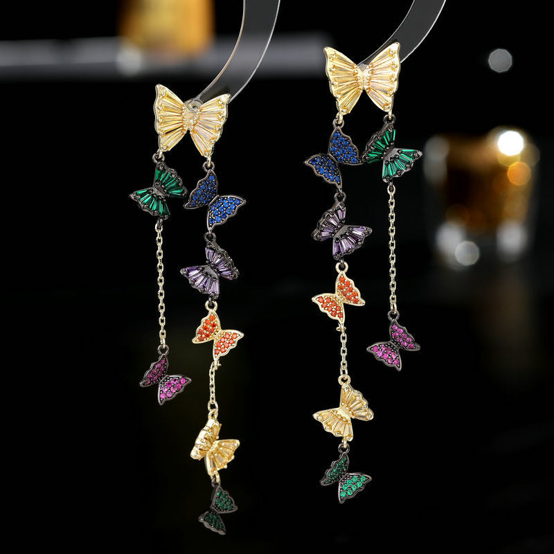 European and American Heavy Industry Color Zirconia Earrings Exaggerated Personality Irregular Zirconia Earrings for Women 925 Silver Needle Conch Earrings Fashionable and Exquisite Popular Clothing Evening Gifts Dress Versatile Shining Feather Shape