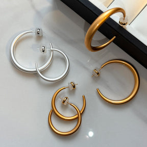 Women's Latest Earrings Moon shaped Round Earrings Silver Needle Retro Gold Silver Premium Fine Small Plain Rings Big Earrings Ring Girl Simple and Generous Earrings Earrings Earrings Earrings Give Yourself a Gift to a Friend A Gift to a sisters For