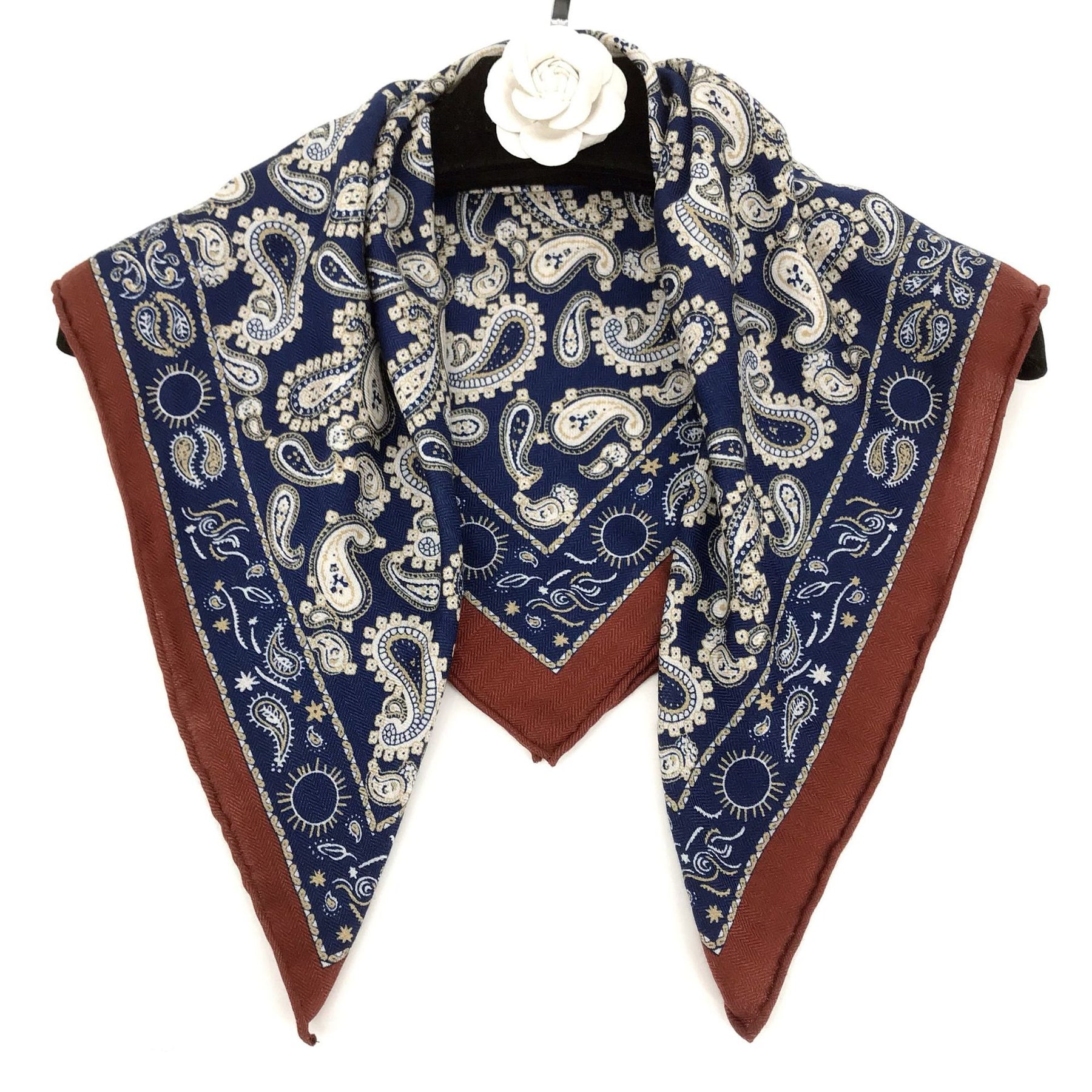 Women's silk scarves High level fashion square scarves Cashew nut flower navy blue silk wool silk scarves Double sided printing mulberry silk women's clothing Versatile decoration scarves for relatives, warm gifts for friends sisters Thanksgiving gif