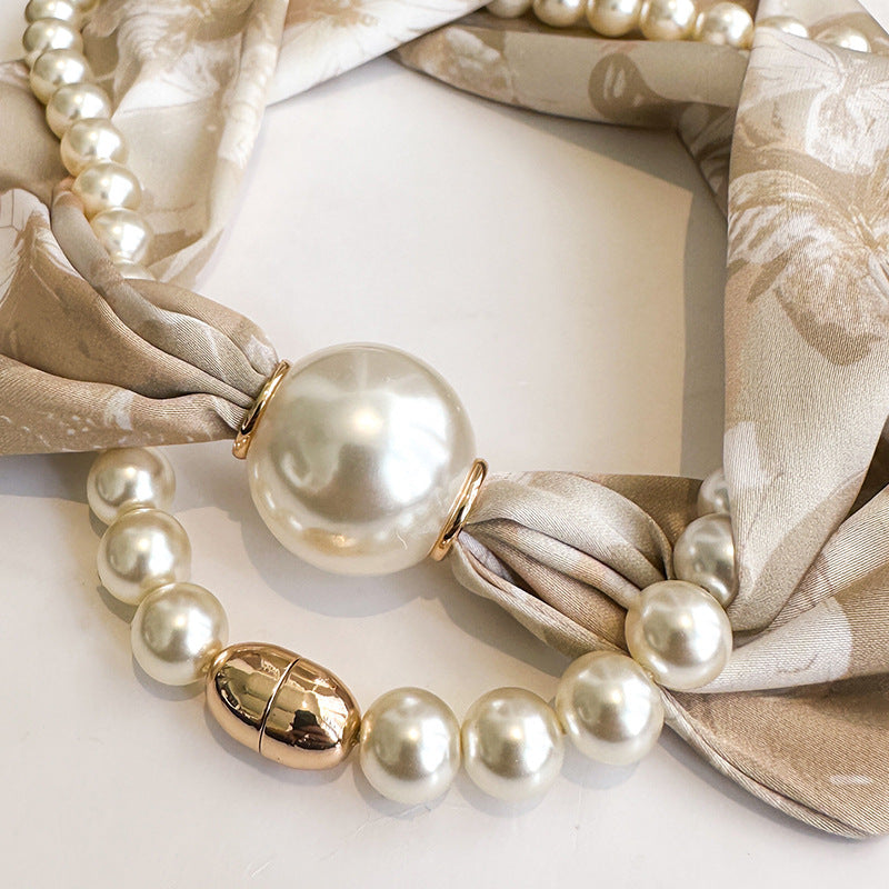Magnetic button pearl necklace small strip scarves for women's mothers to protect their necks and neck lazy people to match with shirts, thin scarves, clothing, versatile accessories, small gifts for themselves, relatives, friends, sisters, warm and