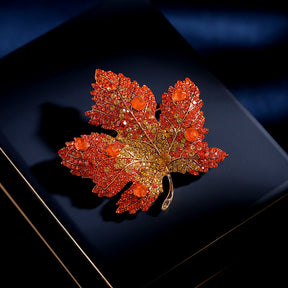 Maple Leaf Brooch New Fashion Elegant Temperament Cheongsam Coat Neckline Garment Accessories Pins Women Fixed Clothes Professional Clothes Gold Royal Blue Clothes Matching Badges Send Friends Send sisters Send Yourself Give Her Girlfriend Exquisite
