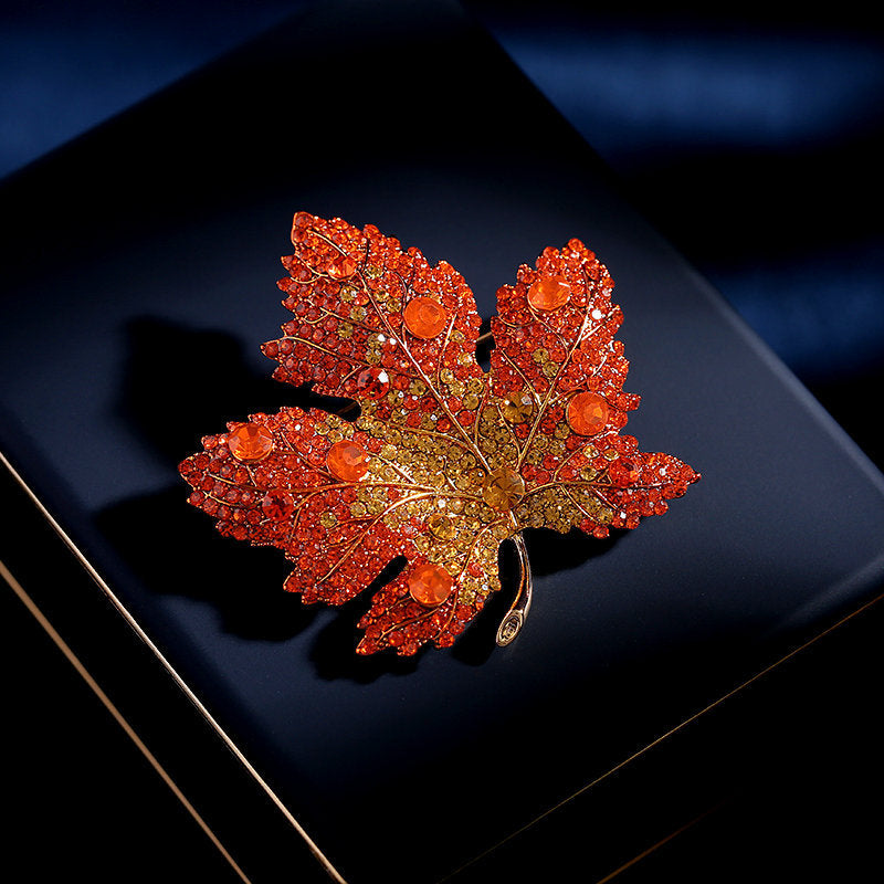 Maple Leaf Brooch New Fashion Elegant Temperament Cheongsam Coat Neckline Garment Accessories Pins Women Fixed Clothes Professional Clothes Gold Royal Blue Clothes Matching Badges Send Friends Send sisters Send Yourself Give Her Girlfriend Exquisite