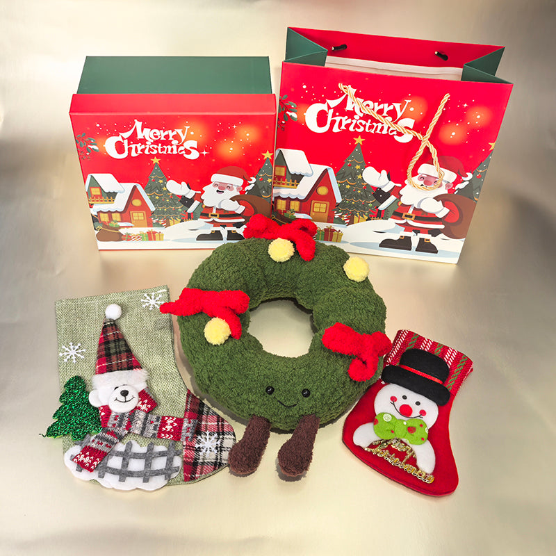 Christmas gift box, handmade cartoon flower wreath decoration, wall ornaments, Christmas snowman socks that can be hung up for home decoration, gifts for friends, relatives, children, employees, condolences, and family welfare. Christmas gift box